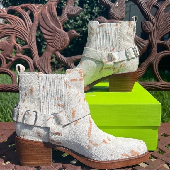 NWT Sam Edelman Exquisite Calf Hair Ballamie Ankle Booties - Picture 8 of 15